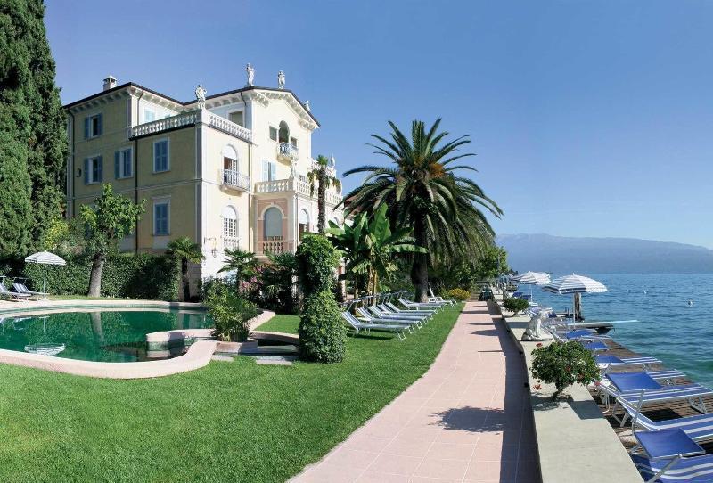 Hotel Monte Baldo E Villa Acquarone Gardone Riviera Buitenkant foto