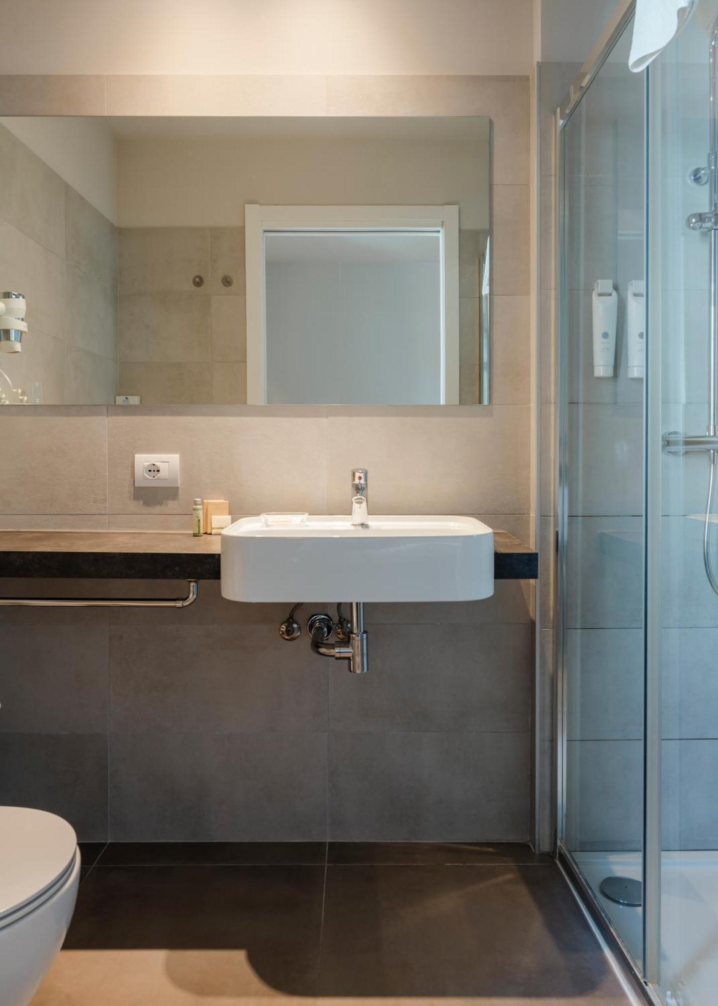 Hotel Monte Baldo E Villa Acquarone Gardone Riviera Kamer foto